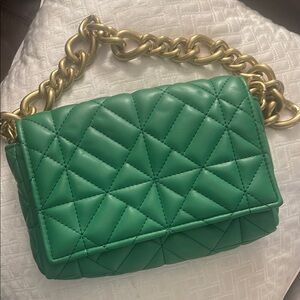 Green Quilted Chain Shoulder Bag